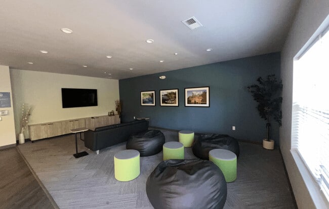Building Photo - Cambrian Commons
