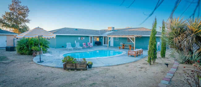 Building Photo - 58397 El Dorado Dr