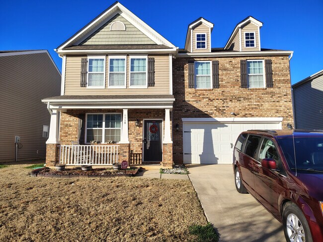 Foto del edificio - Room in House on Pennyroyal Wy