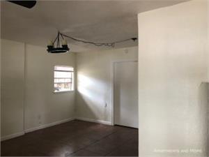 Building Photo - 323 Riverside Dr