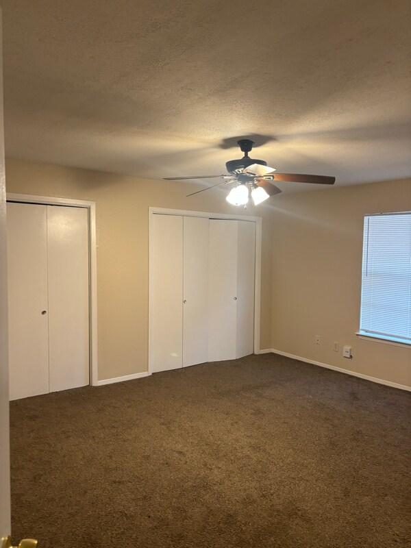 Foto del edificio - 3225 Crites St