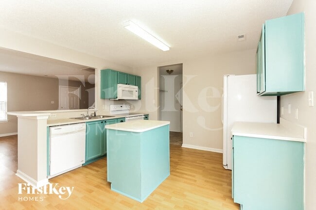 Foto del edificio - 9849 Aviary Hill Way