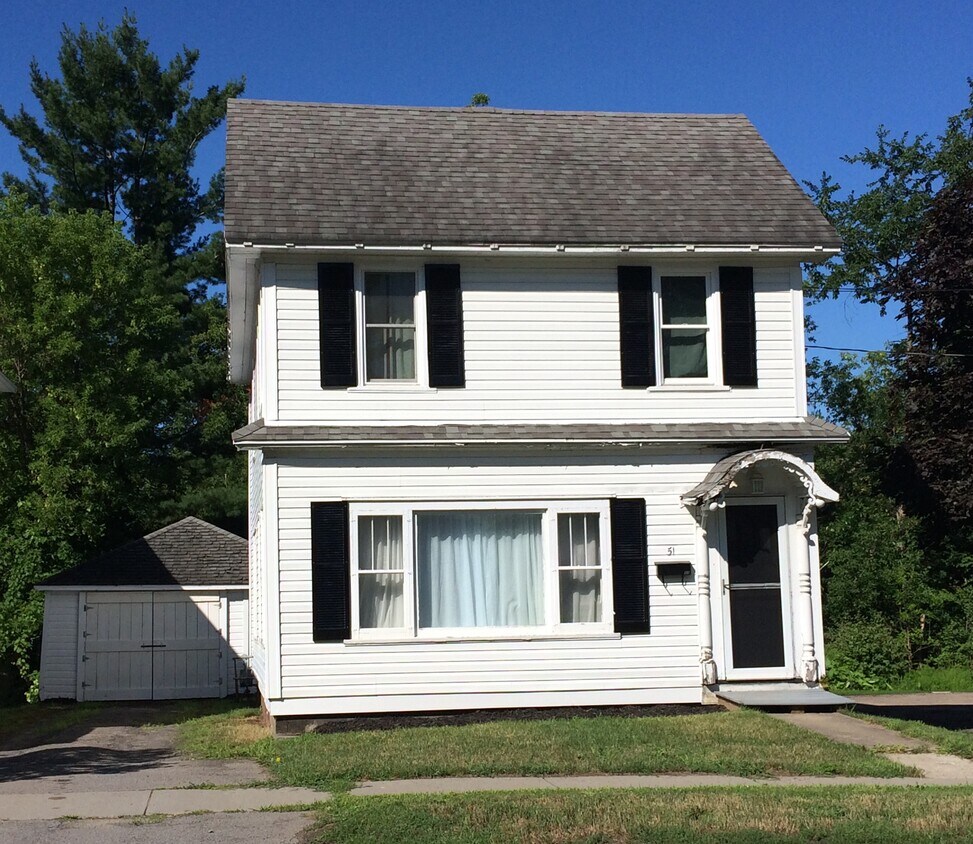 Primary Photo - 51 Pierrepont Ave