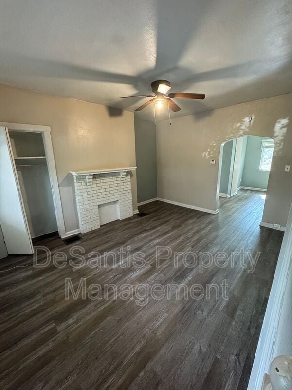 Foto del edificio - 375 Copperfield Ave