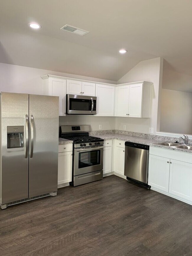 Building Photo - BRAND NEW Three Bedroom | Two Bath Home in...