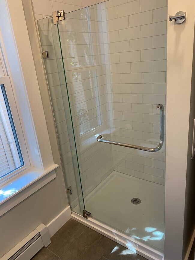 Foto del edificio - 33 Babcock St