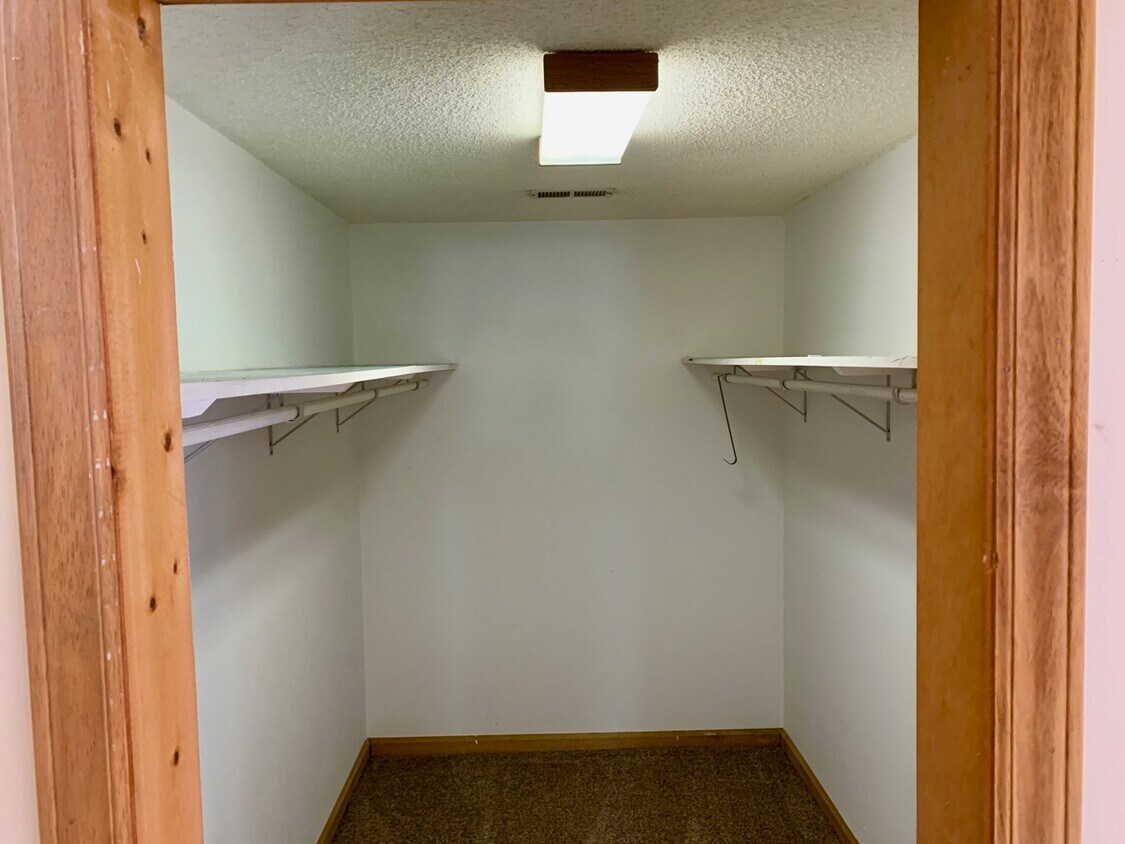 189 Yellow Bird Br Rd, Sylva, NC 28779 Townhome Rentals in Sylva NC