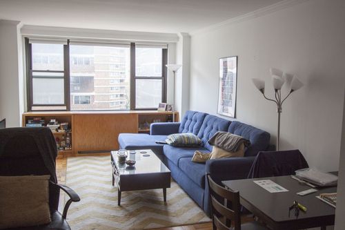 Foto principal - 325 E 23rd St