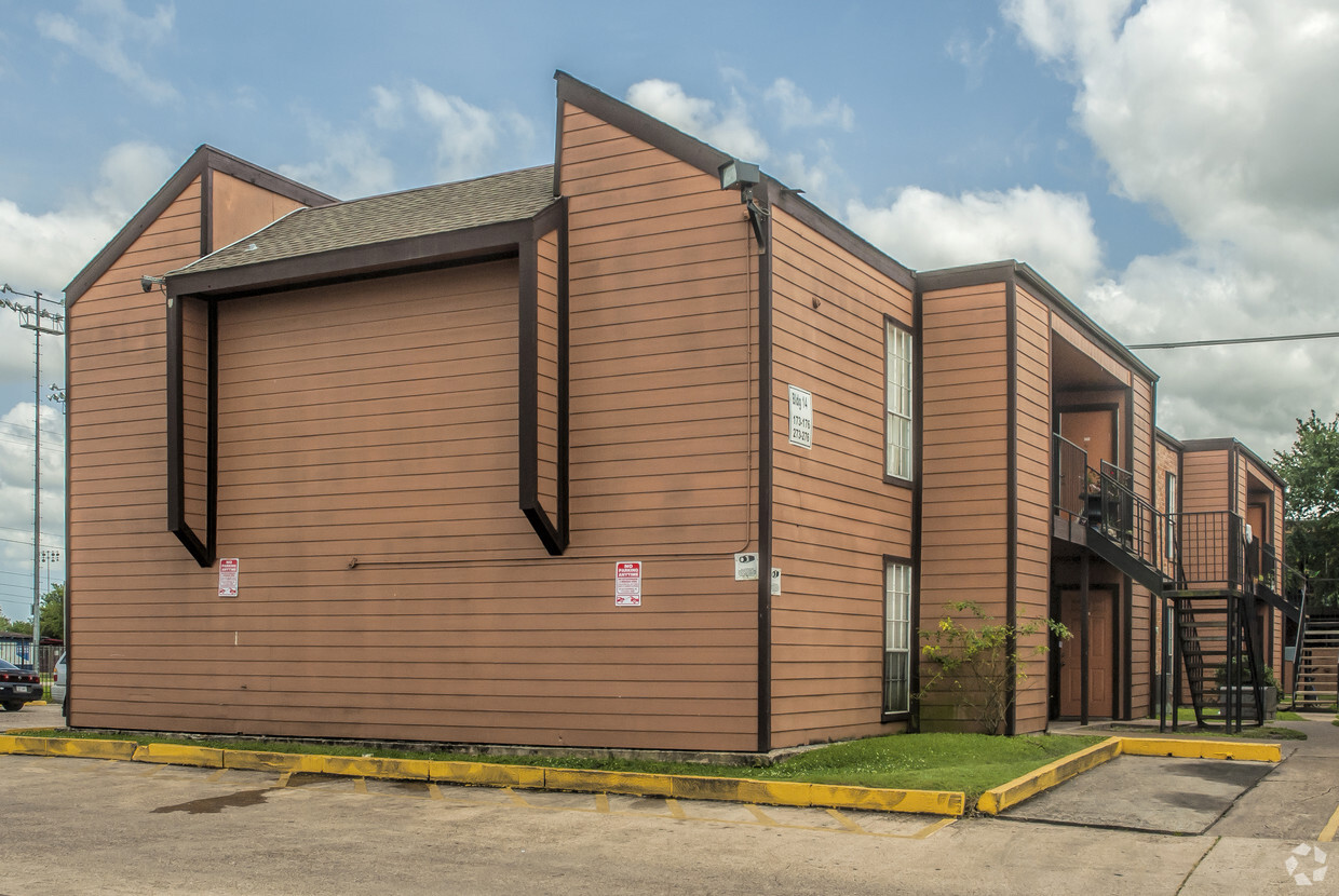 Foto del edificio - Westbury Park Apartments