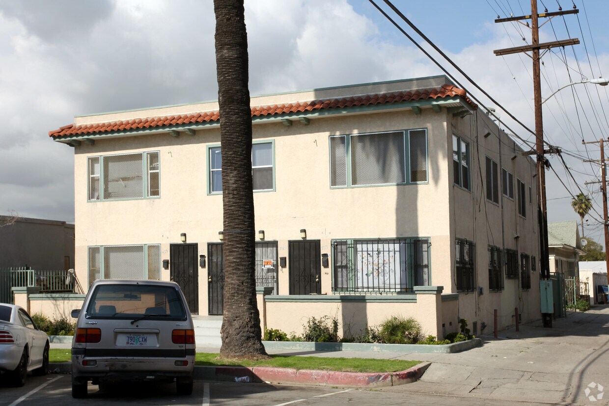 Primary Photo - 433-439 W 9th St