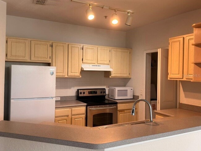 Building Photo - 2717 Maitland Crossing Way