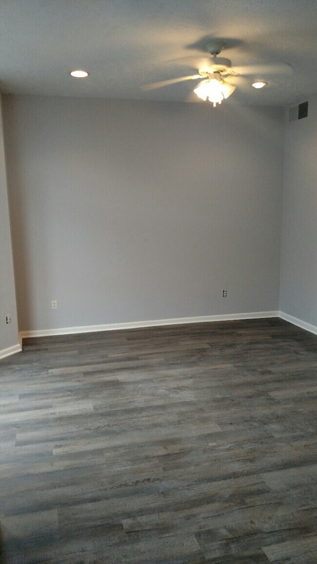 Foto del edificio - 142 Middle Ave