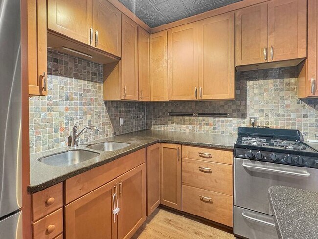 Foto del edificio - 127 E 47th St