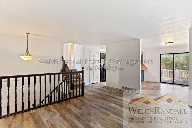 Building Photo - 460 W 100 N