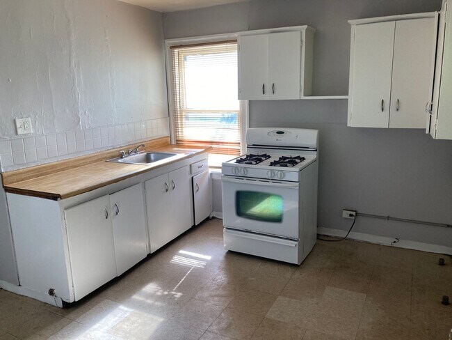 Building Photo - 299 Conkey Avenue