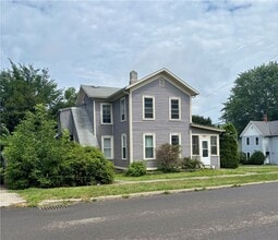 Building Photo - 101 W 3rd St