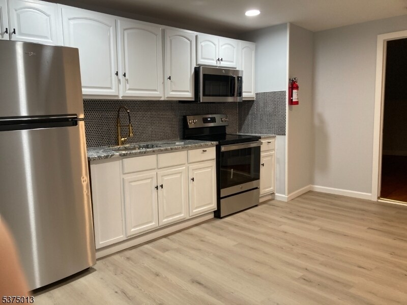 Foto principal - 62 Llewellyn Ave