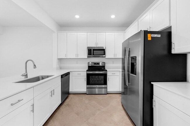 Building Photo - 2827 BLOSSOM WAY- 3 BEDROOM TOWNHOUSE IN ORANGE BLOSSOM