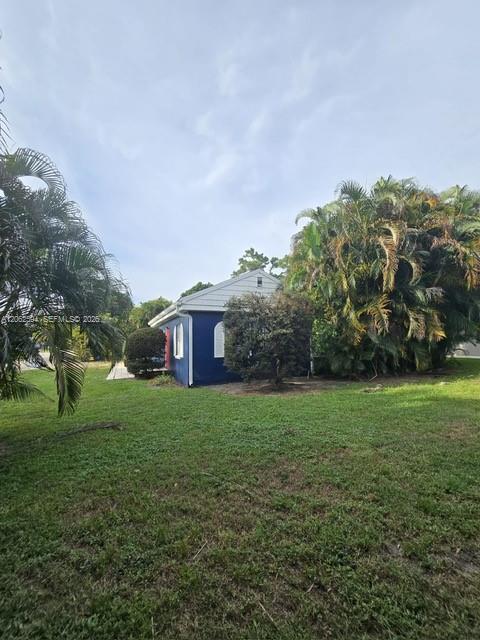 Building Photo - 15138 Harrison Rd