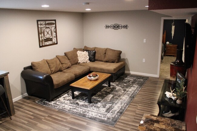 Living Room - 3401 Wesson Rd