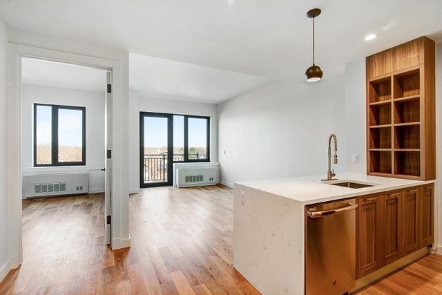 Foto principal - 1825 Ocean Ave