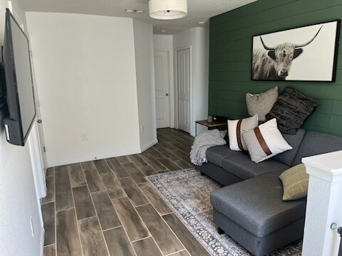 Foto del edificio - 3056 Slough Creek Dr