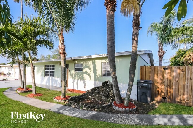 Building Photo - 1357 Drexel Rd