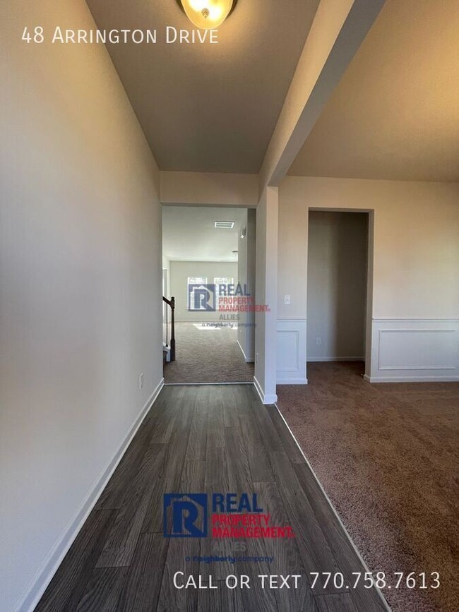 Foto del edificio - 48 Arrington Dr