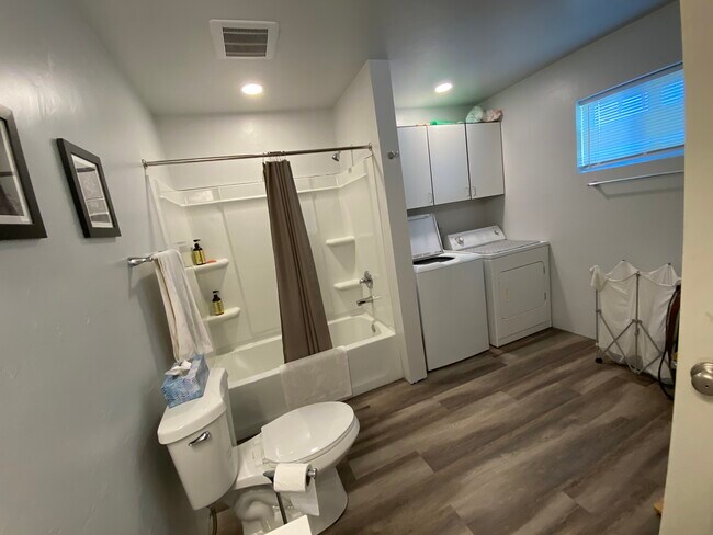 Foto del edificio - 4509 3rd St NW