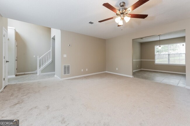 Building Photo - 1071 Erie Cir