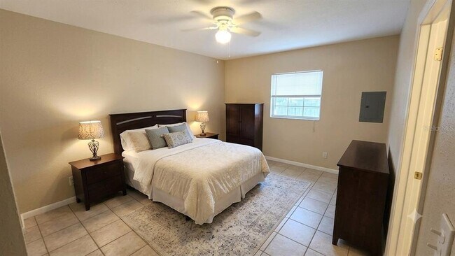 Foto del edificio - 716 21st St N