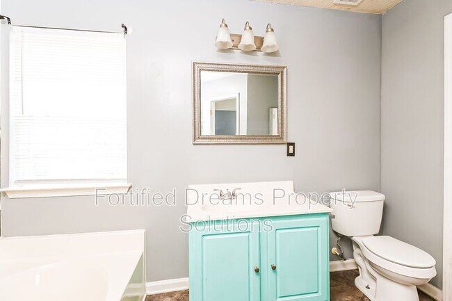 Foto del edificio - 3321 Hunting Wood Ct