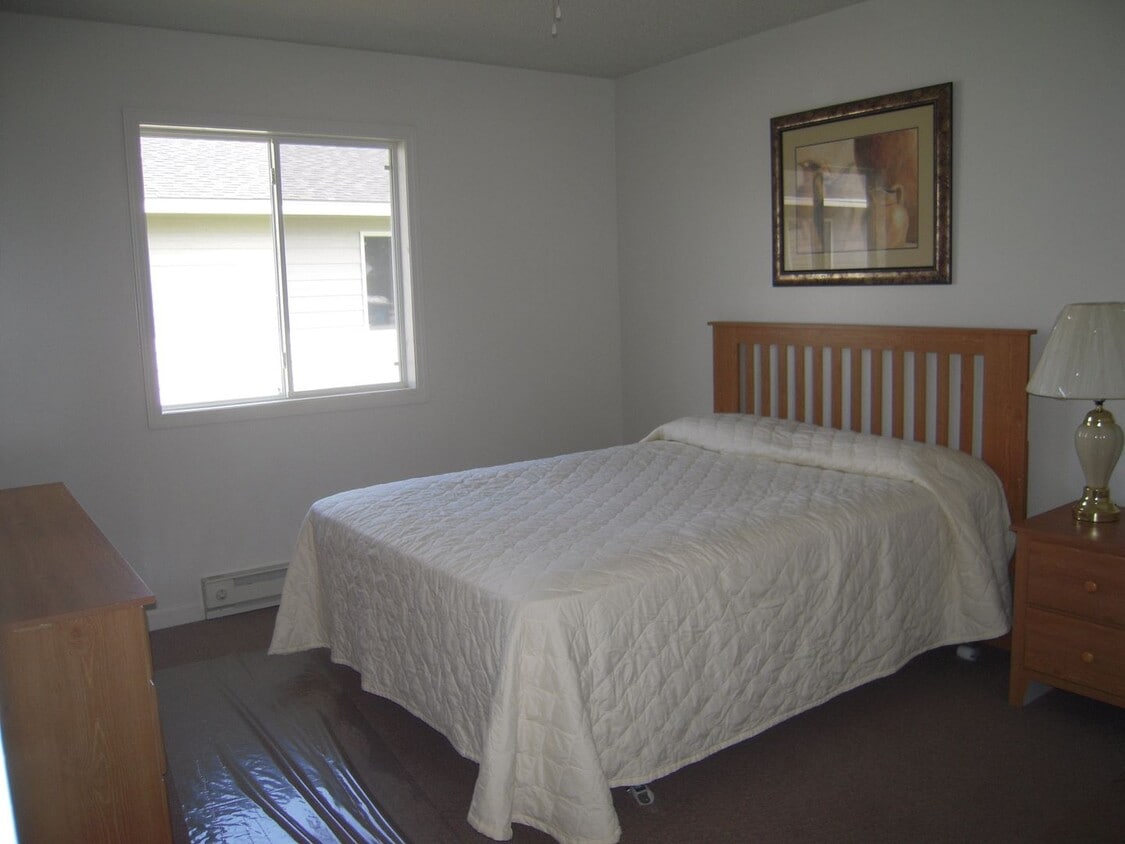 Foto del edificio - 2 Bedroom, Single-story Townhomes for rent in Osceola, IA