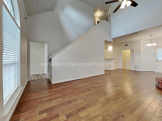 Foto del edificio - 1409 Post Oak Dr