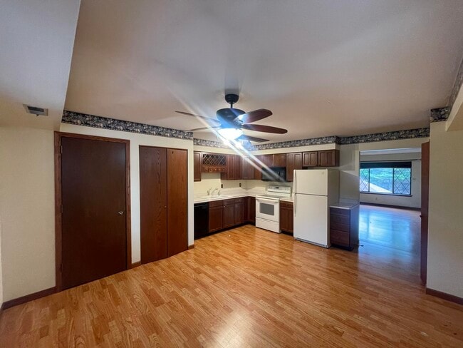 Building Photo - 90 Potawatomi Rd