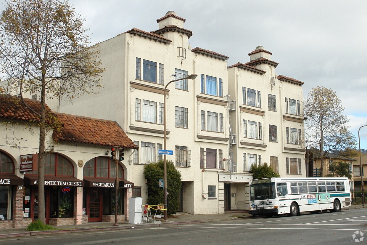 Foto principal - 1275 University Ave