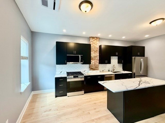 Building Photo - 301 North St