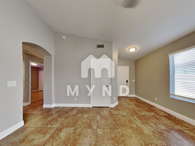 Foto del edificio - 8945 W Holly St