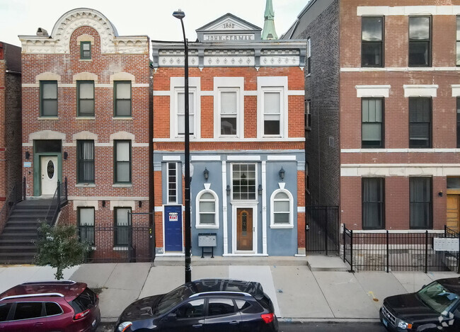 Building Photo - 1653 S Throop St