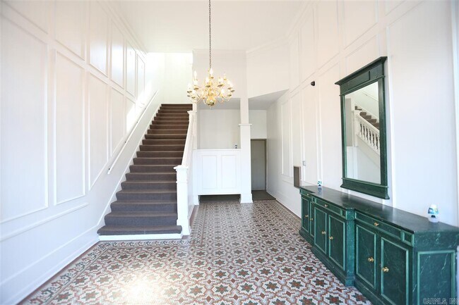 Foto del edificio - 101 S Victory St