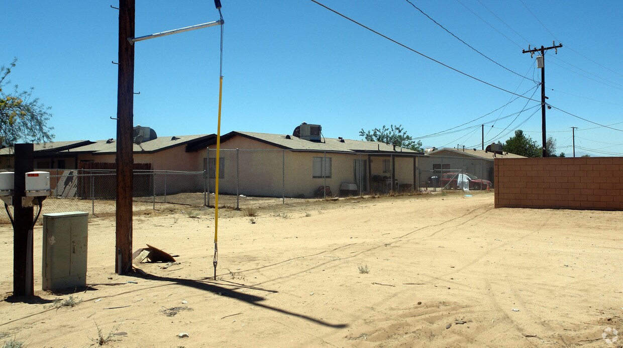 Building Photo - 21278 Sitting Bull Rd