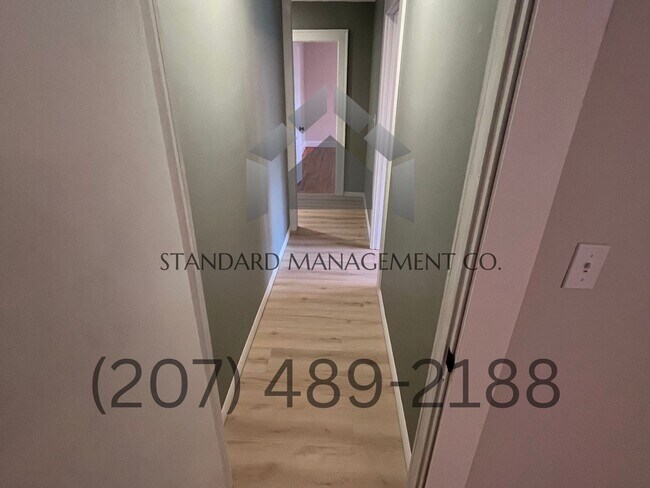 Foto del edificio - 7 Tardiff St