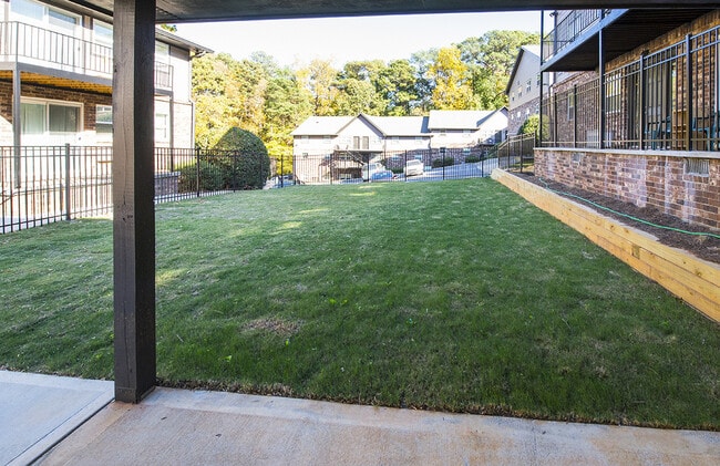Interior Photo - Hampton Hall Apartments