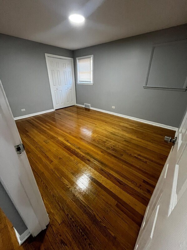Foto del edificio - 25 E 121st St