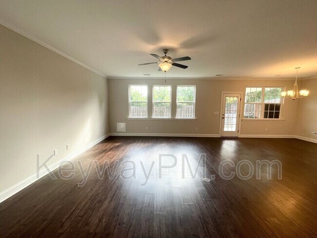 Foto del edificio - 1206 Cobblefield Dr