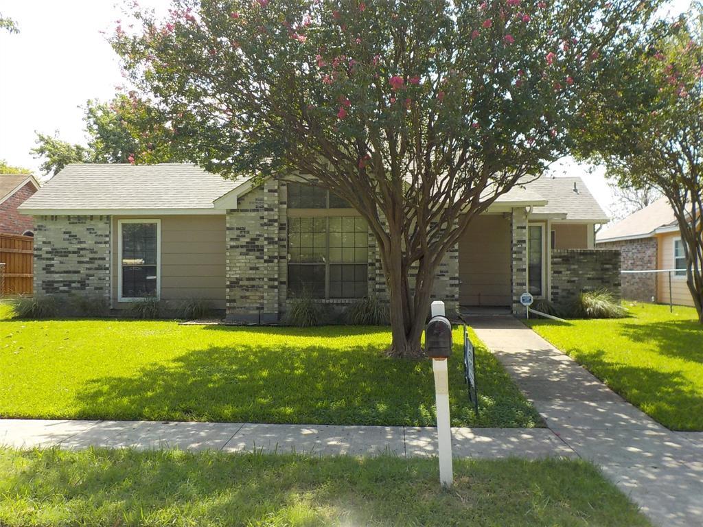 Primary Photo - 970 N Pleasant Woods Dr