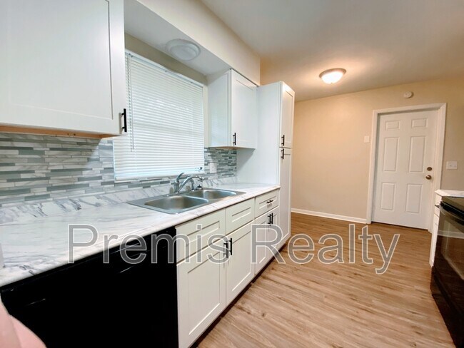 Foto del edificio - 1121 Mary Jane Ln