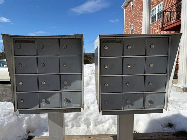 Foto del edificio - 151 Providence Rd