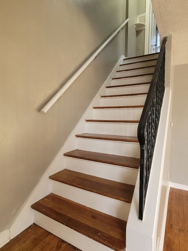 Foto del edificio - Dundee 2 Bed Townhome!