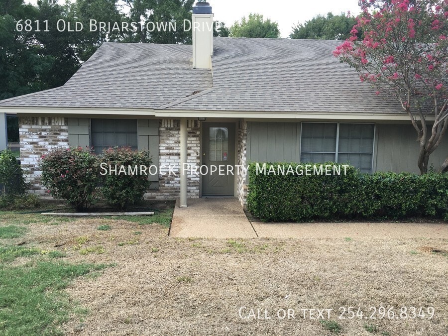 Primary Photo - 1-Story Duplex